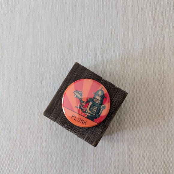PLONK Robot Drink Button Orange 2.25" Handcrafted Cartoon Cocktail Waiter Fun - Picture 9 of 10